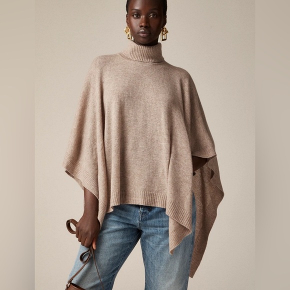 J Crew Gray Wool Cashmere Blend Turtleneck Poncho Wrap Topper Style BV431 - Picture 1 of 11
